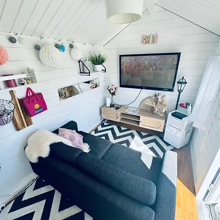 Rent Nukumaja Puhkekodu * Vosu