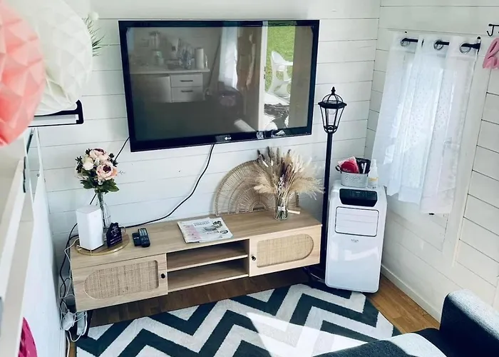 Rent Nukumaja Puhkekodu بيت للعطل Võsu